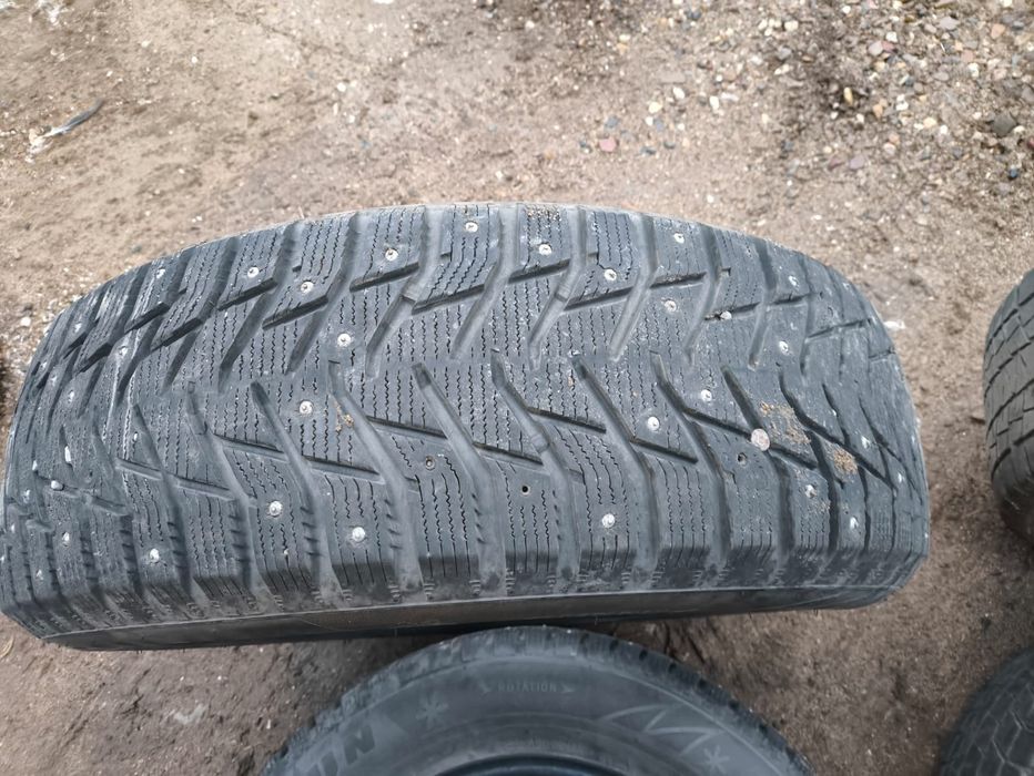 Продам комплект шин 225/65 R17 Bridgestone, Sailun