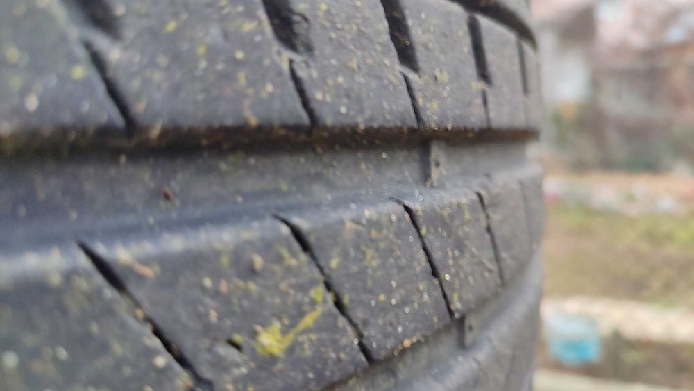 гуми 235/60/17 дот 2019