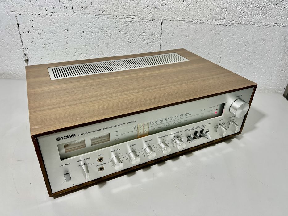 Amplificator/amplituner Yamaha CR-800 70w/canal