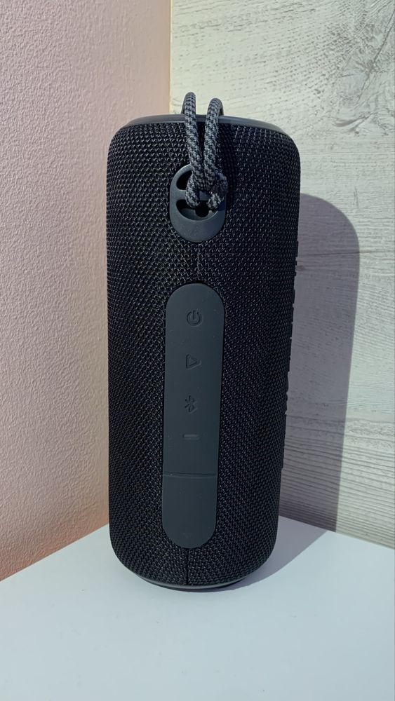 Bluetooth колонка Urban Vitamins Pacific Groove IPX7