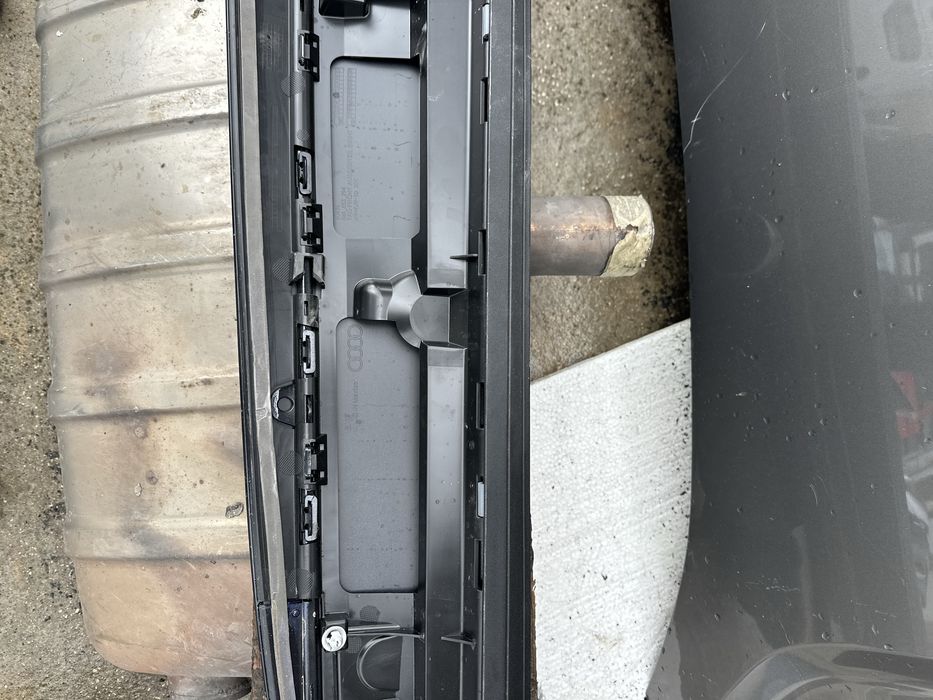 Audi Q5 S-line 17г лайсна врата