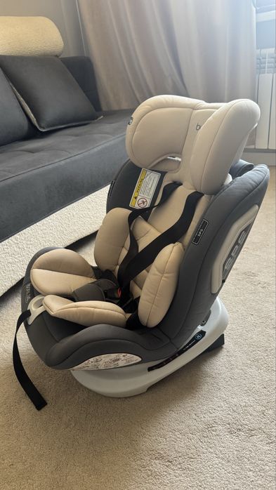 Продается автокресло Burbay