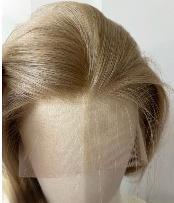 Перуки от естествена коса