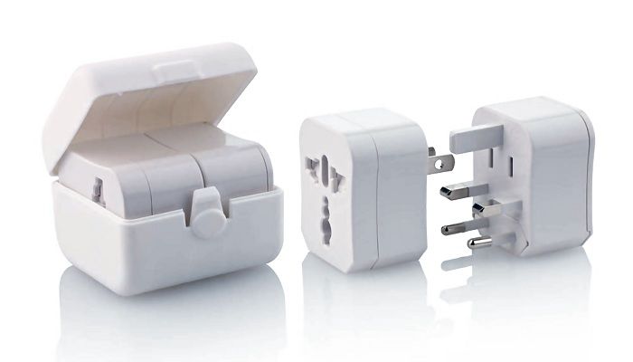 Меджународен адаптер - универсален преходник за контакт