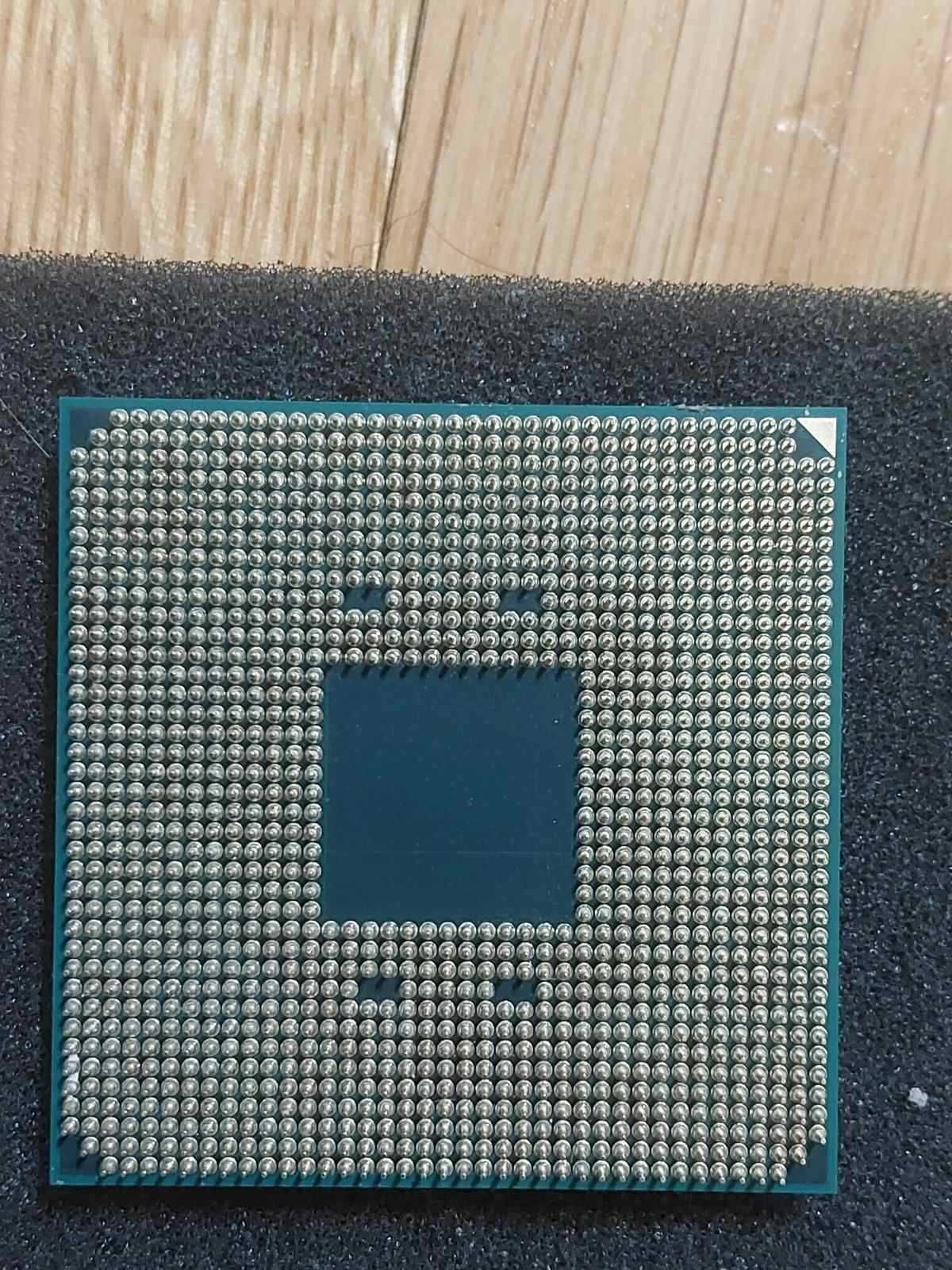 AMD Ryzen 5 3600X, 6-ядрен, АМ4