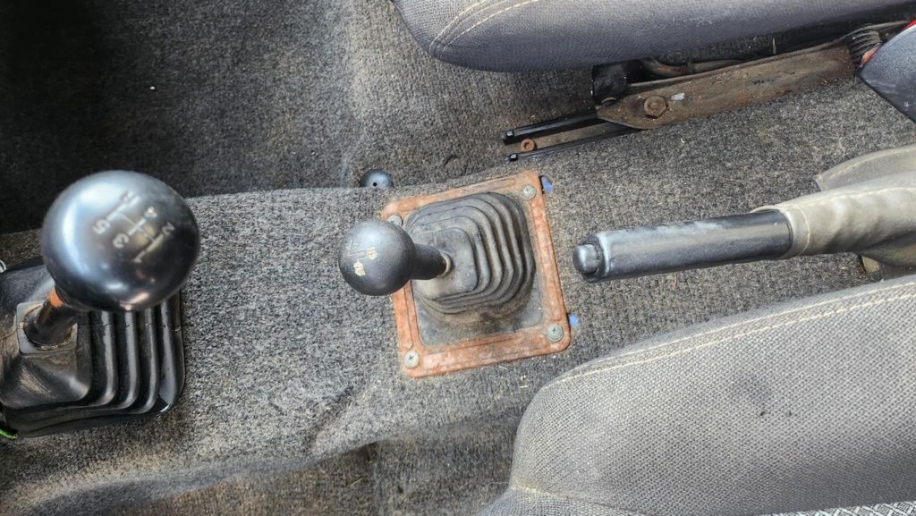 Suzuki samurai cabrio