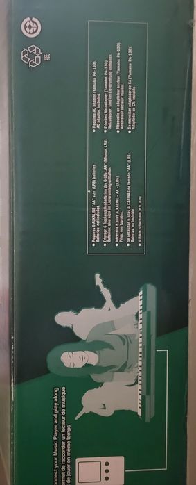 Синтезатор ,Yamaha