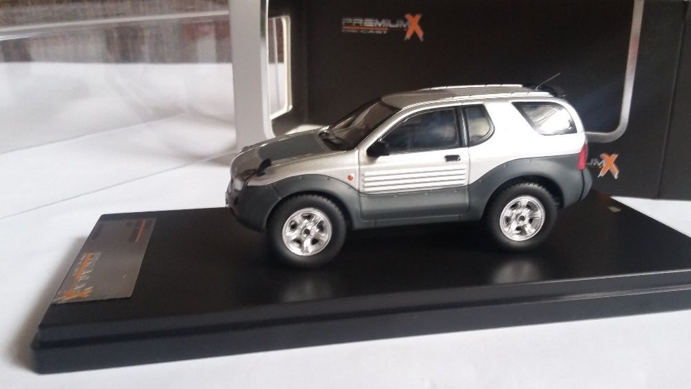 macheta Isuzu scara 1/43-