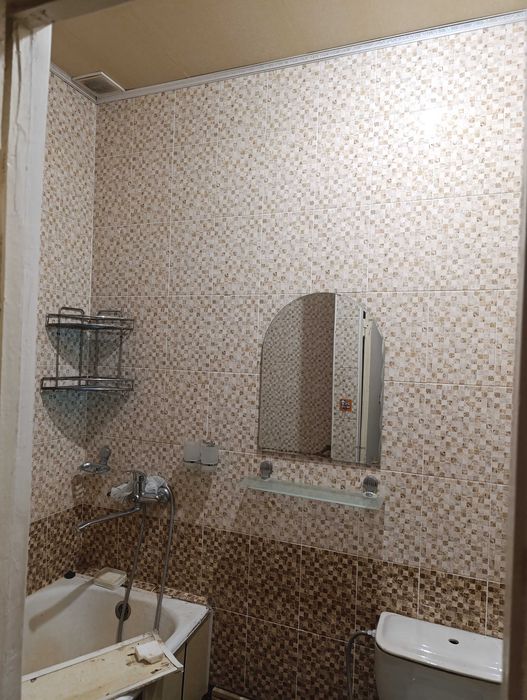 1 комн. квартира,Чиланзар 18, Аль Хоразмий круг, срочно