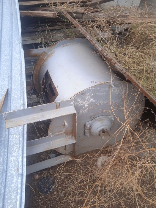 Дробилкабезмотора и редуктора