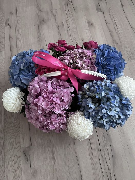 Корзина букет свежий