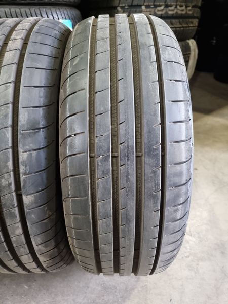 225/45/19 Goodyear 4piese