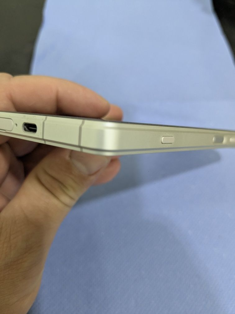 Vand  Sony Xperia 5 V