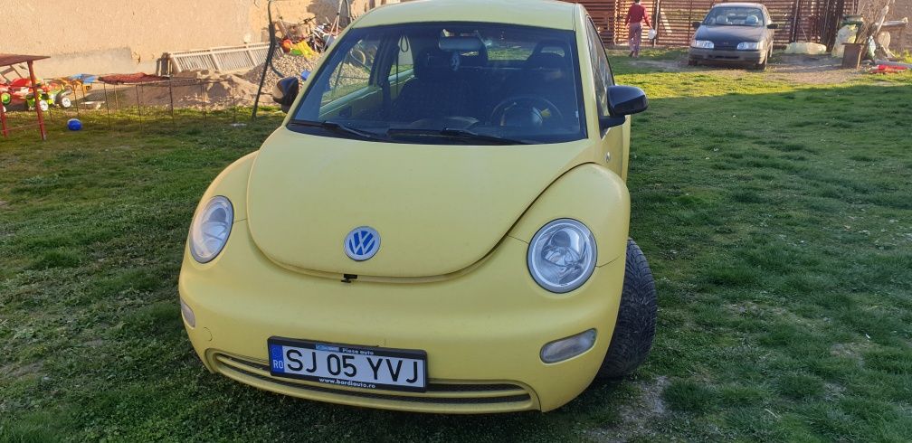 Vând VW Beettle 2000