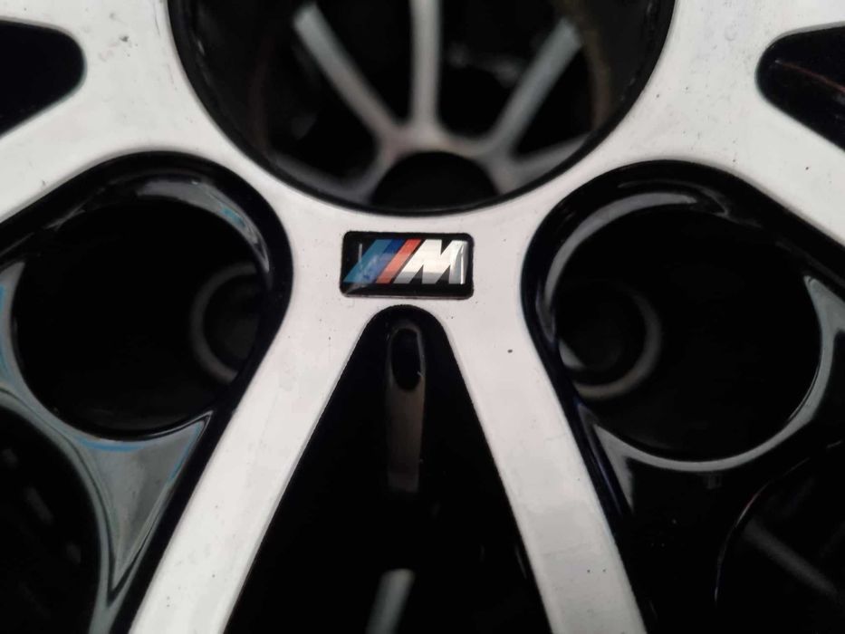 19    цола  -BMW. M- джанти с гуми mod.M-405 double spoke
