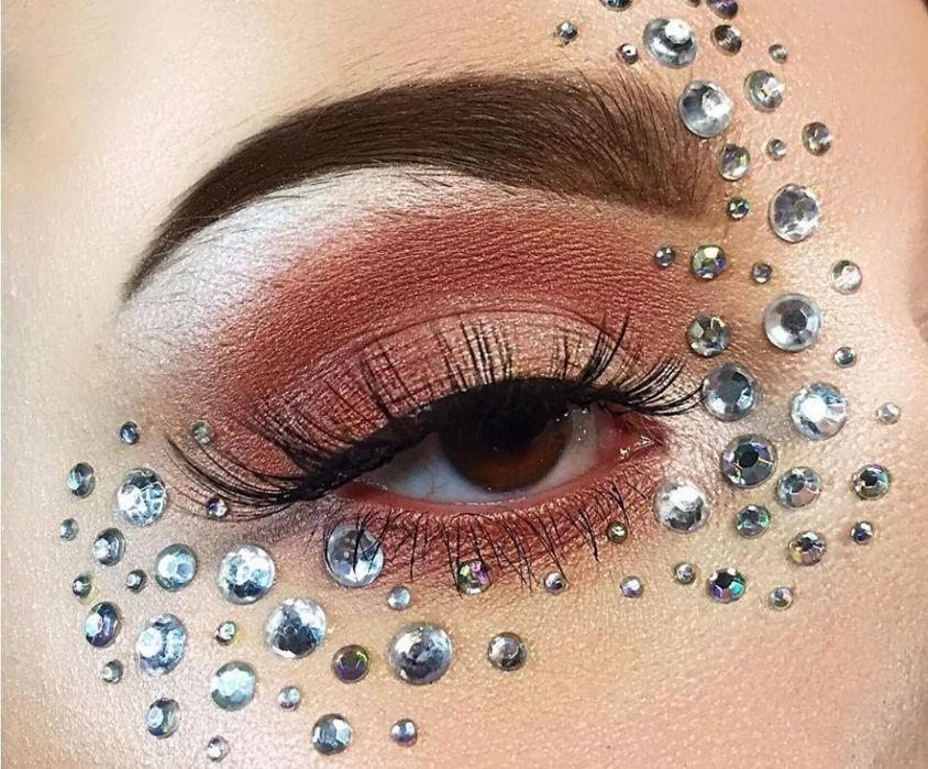 Жемчуг на лицо и тело, стразы на лицо и тело по 165 шт.