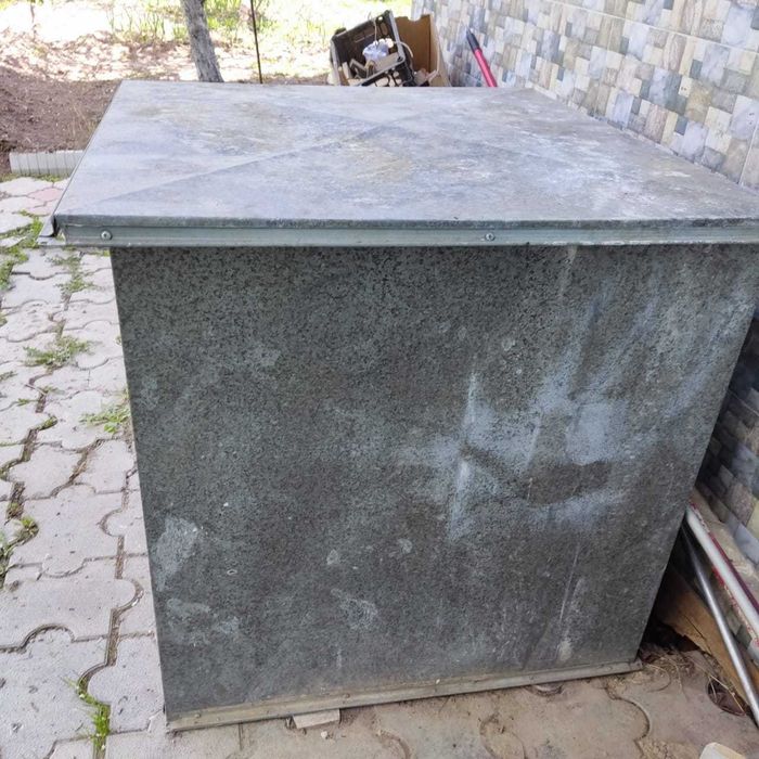 НОВЫЙ Контейнер  из ОЦИНКОВАННОГО железа, 1 м*1 м*1м. С КРЫШКОЙ. Жемге