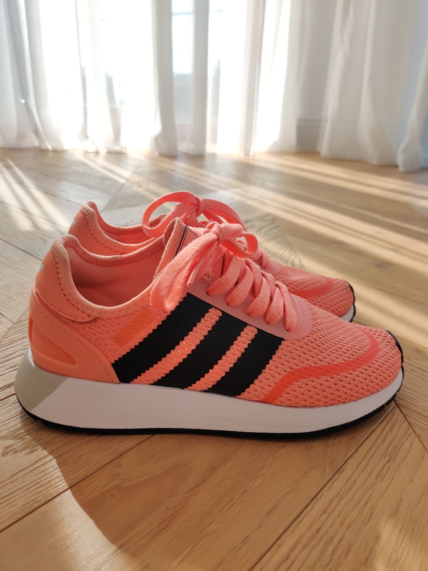 Adidas N-5923 marimea 37