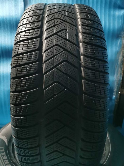 265 60 18 pirelli m+s 2 buc