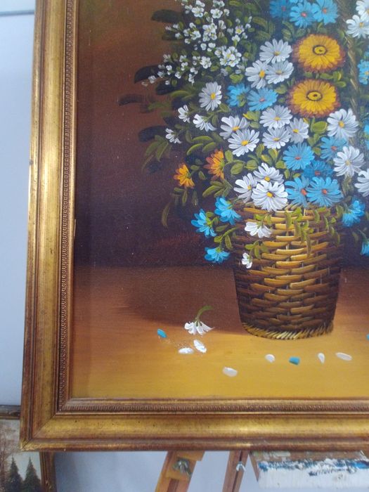 Картина маслени бои "Кошница с Пролетни Цветя"