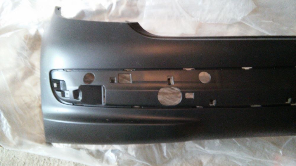 нова задна броня за пежо 207