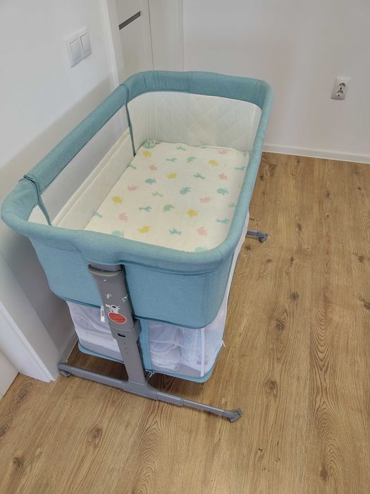 Vand patut bebe Co-Sleeper si Tarc Chipolino Mommy'n Me blue mint