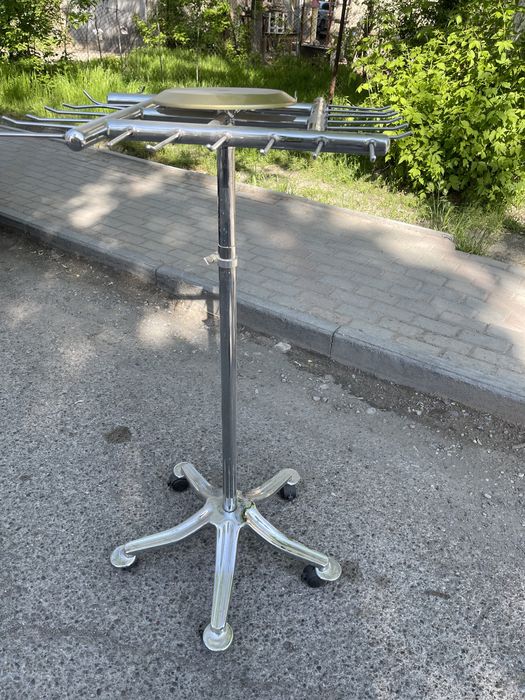 Стойка для ремней