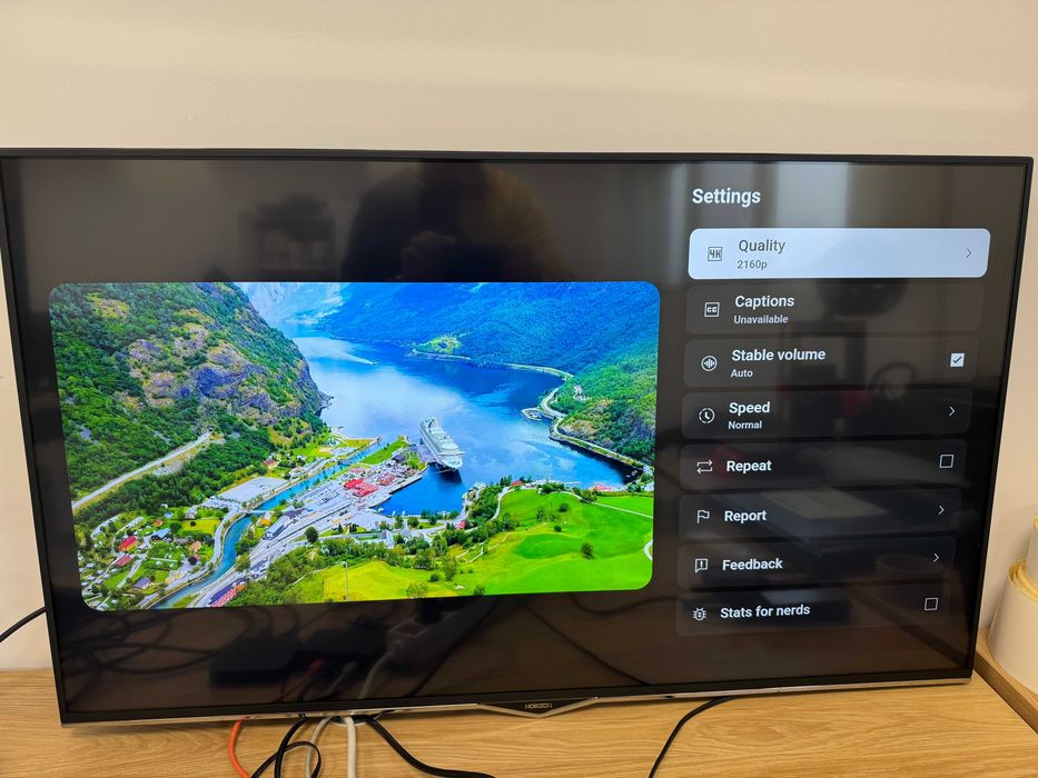 TV Horizon 43HL8500U, 4K UltraHD, 108cm +Google Chromecast 3 Full-HD