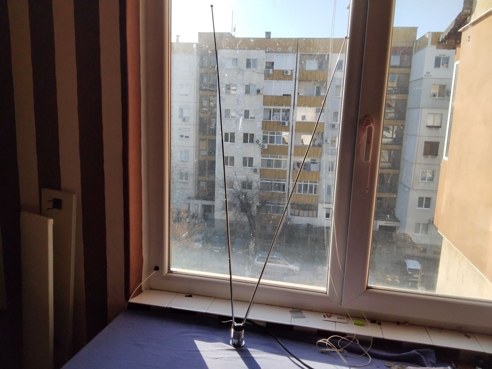 голяма антена за всички видове телевизори за цифрова ефирна телевизия