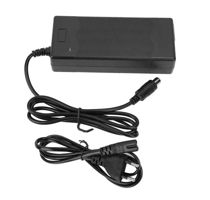 Incarcator de 36V (42V) cu 2 A pentru Trotineta Xiaomi sau Ninebot