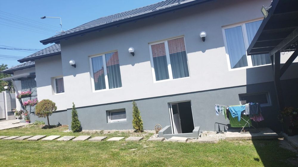 Rulouri exterioare – ca să nu te mai trezească găinile vecinului geam