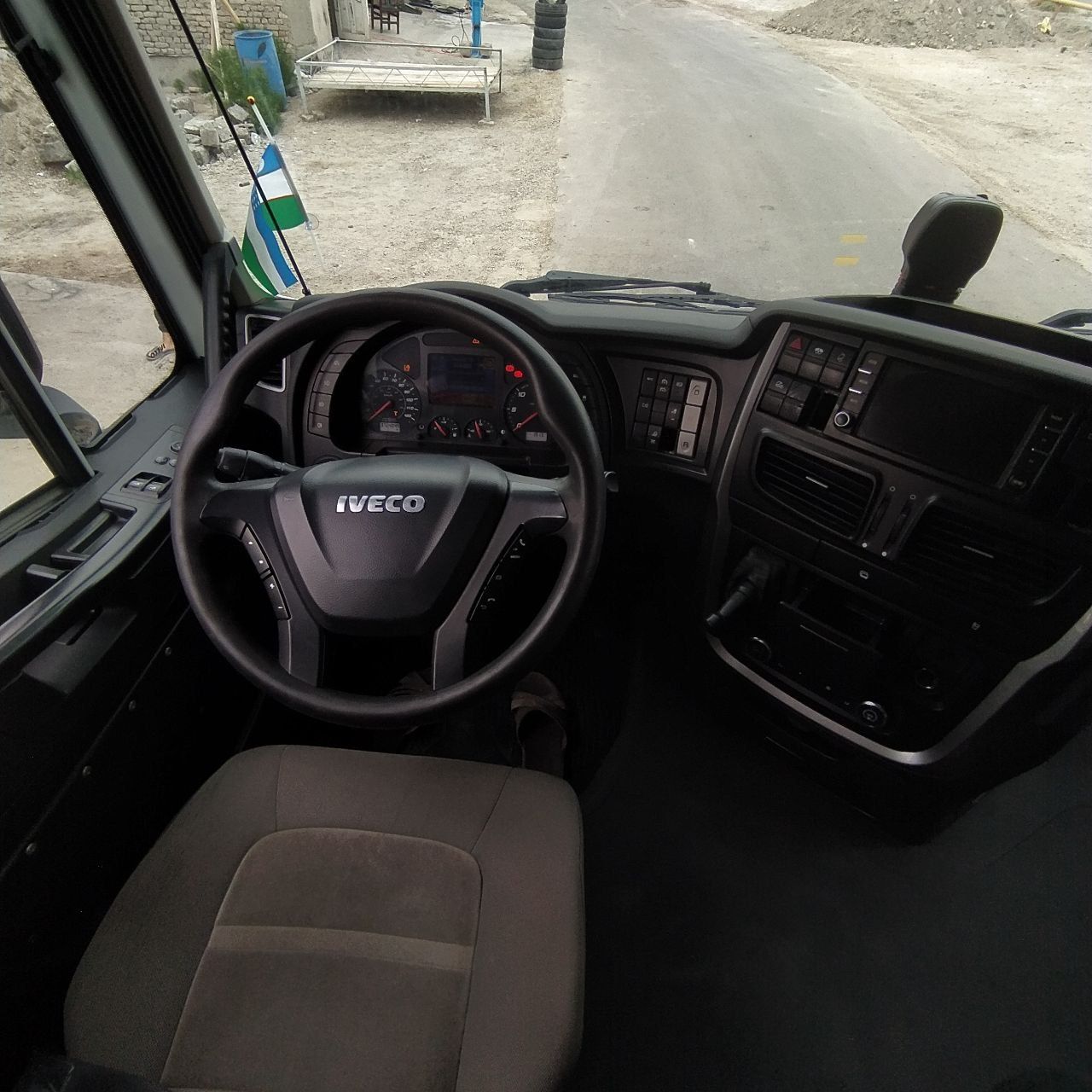 Iveco 400 заводской метан