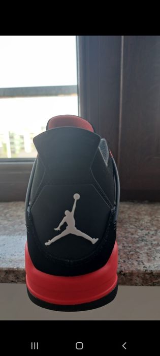 Jordan 4 red thunder