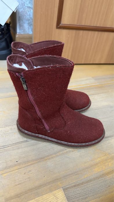 Продам детские унтоваленки