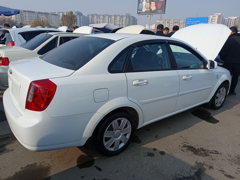 Moshina toza chihol polik qilingan Metan bor Mejigar 906 rasxodi yoq*