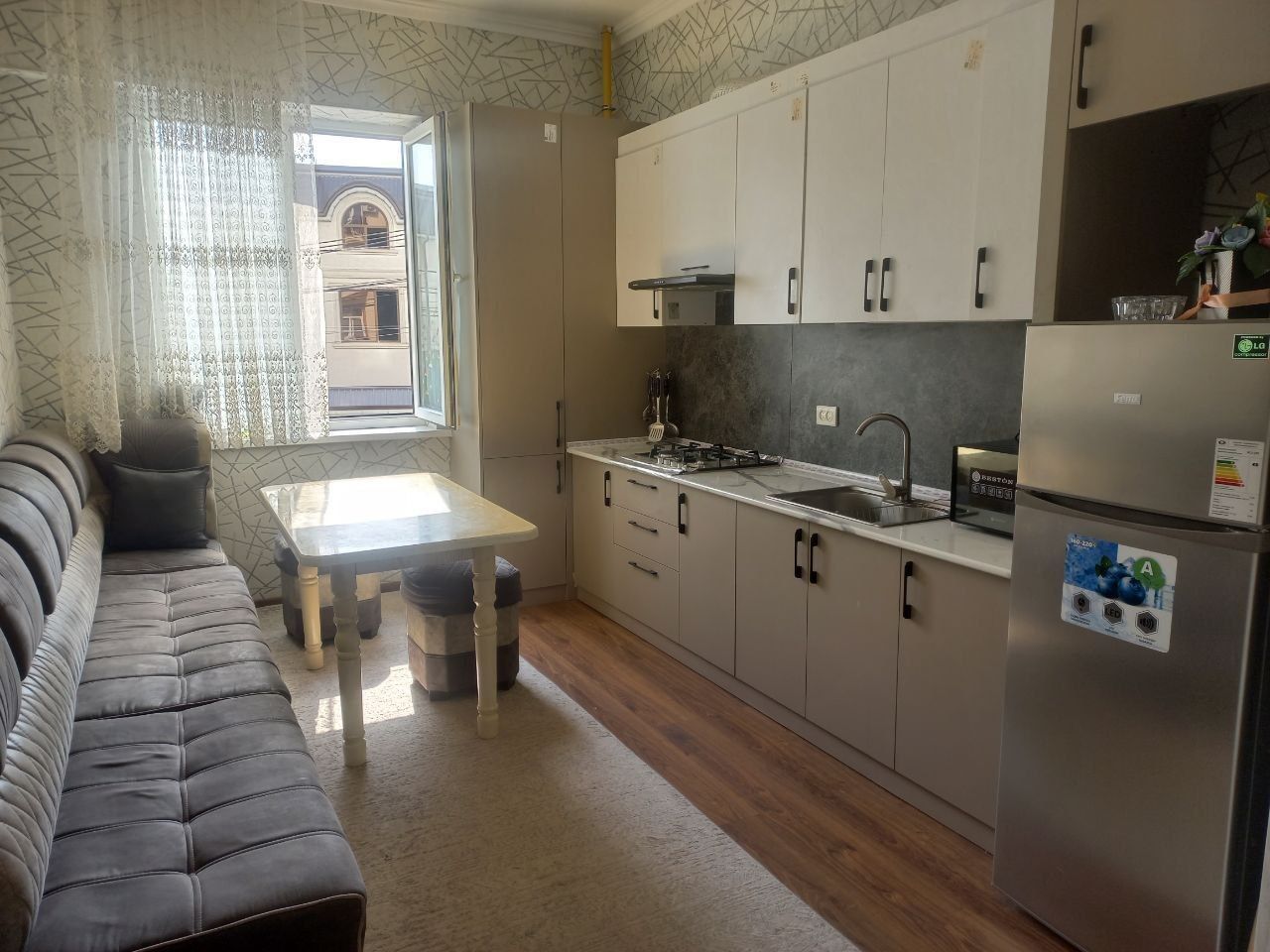 IJARAGA BERILADI BEZ MAKLER 55 кв 2 этаж Олмос метро Nice villas ЖК
