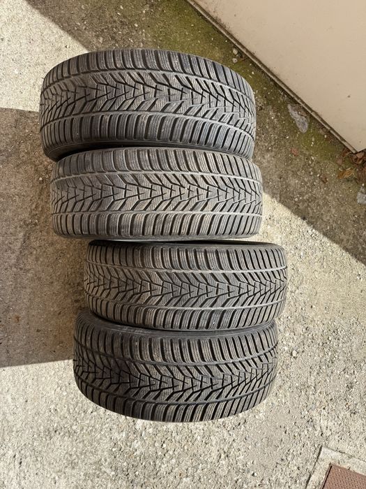 Зимни Гуми Hankook Winter i*cept evo3 245/45/R20