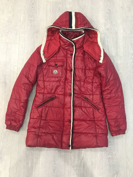 Дамско яке Монклер качулката се сваля