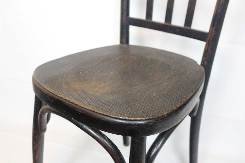 Винтидж виенски столове „Карловац“ дървени