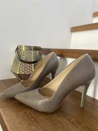 Pantofi cu toc dama Graceland