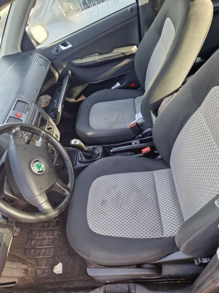 Skoda Fabia 1.2i за части