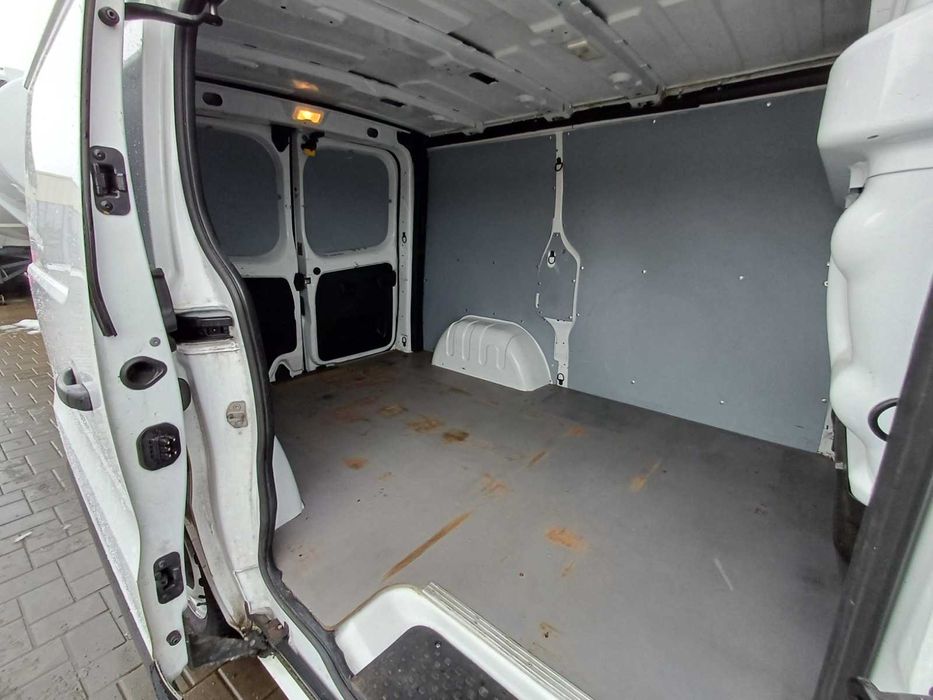 Vand Opel Vivaro 1.6CDTI