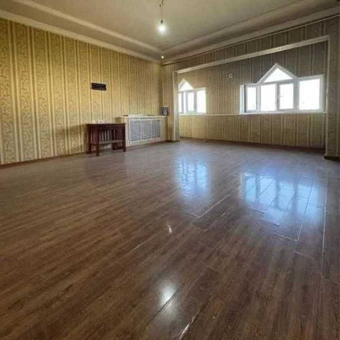Продаётся 3/9/9 Юнусабад 11, линия метро, 70 м2, ключи в нотариусе