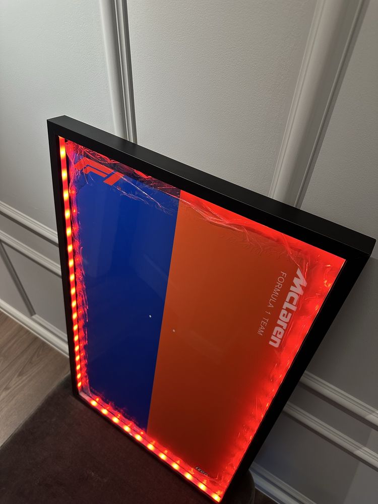 ЧИСТО НОВА Smart Wi-Fi LED светеща рамка за картина LEGO