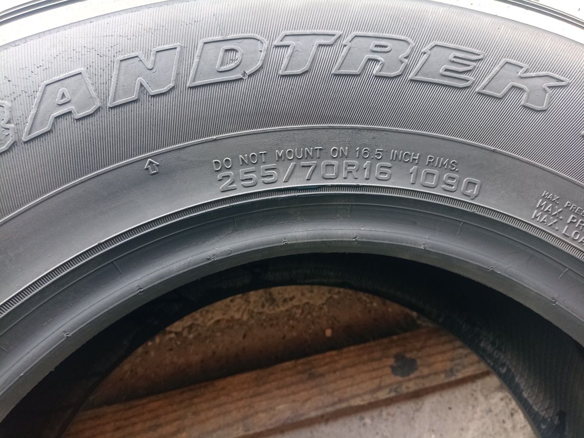 4 anvelope M+S Dunlop 255/70 R16