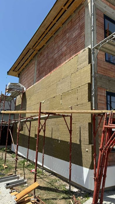 Vată bazaltică pentru interior și exterior