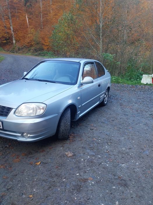 Vand sau Schimb Hyundai Accent