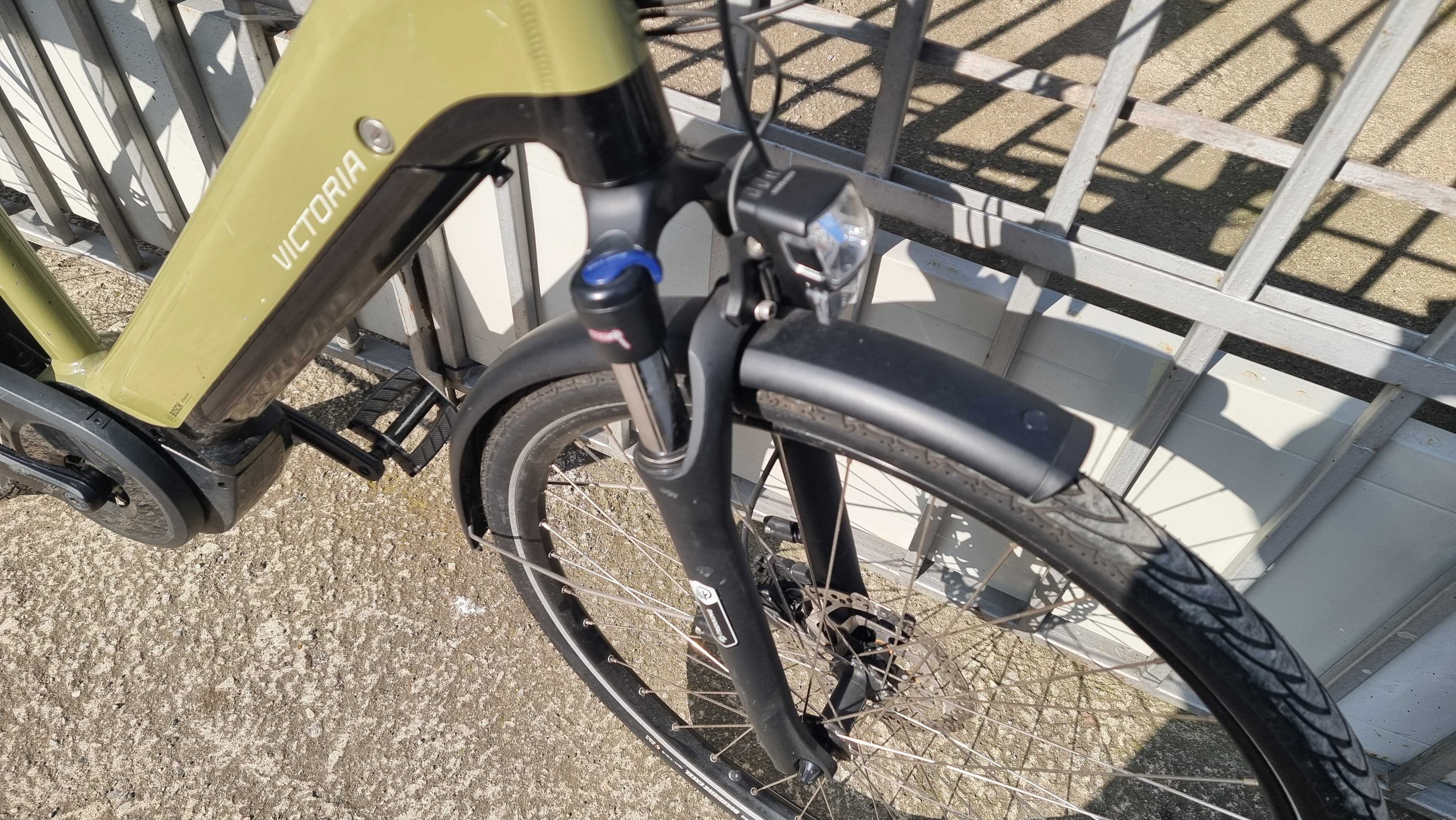 Електрически велосипед 28 цола VICTORIA TREKKING-шест месеца гаранция