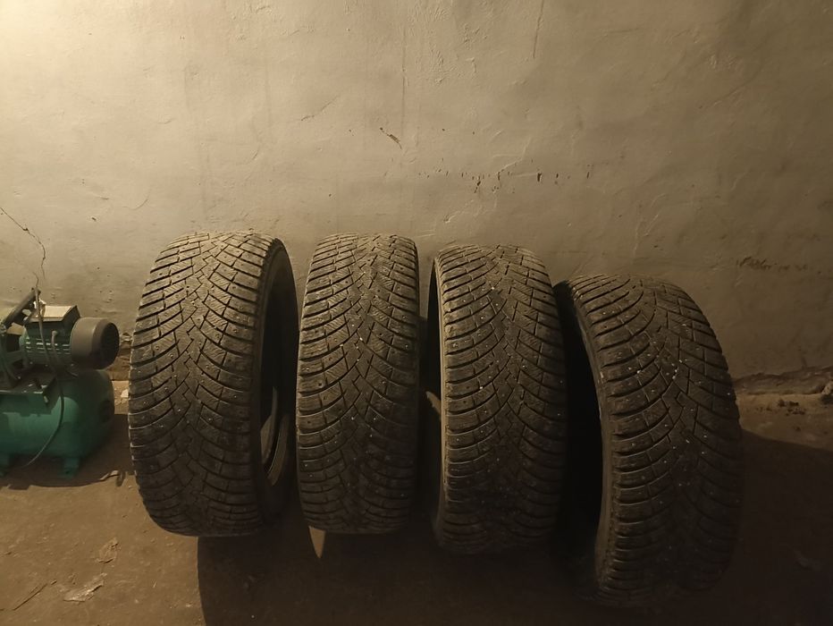Зимние шины шипованные