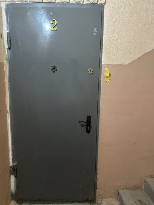 Жуда бакват темир эшик